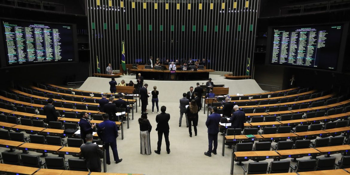 minirreforma-eleitoral-limita-e-parcela-multas-de-partidos;-entenda