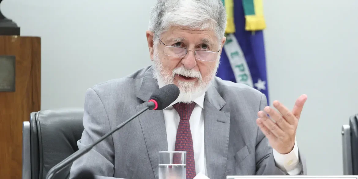 pretexto-para-intervencao-e-inaceitavel,-diz-celso-amorim