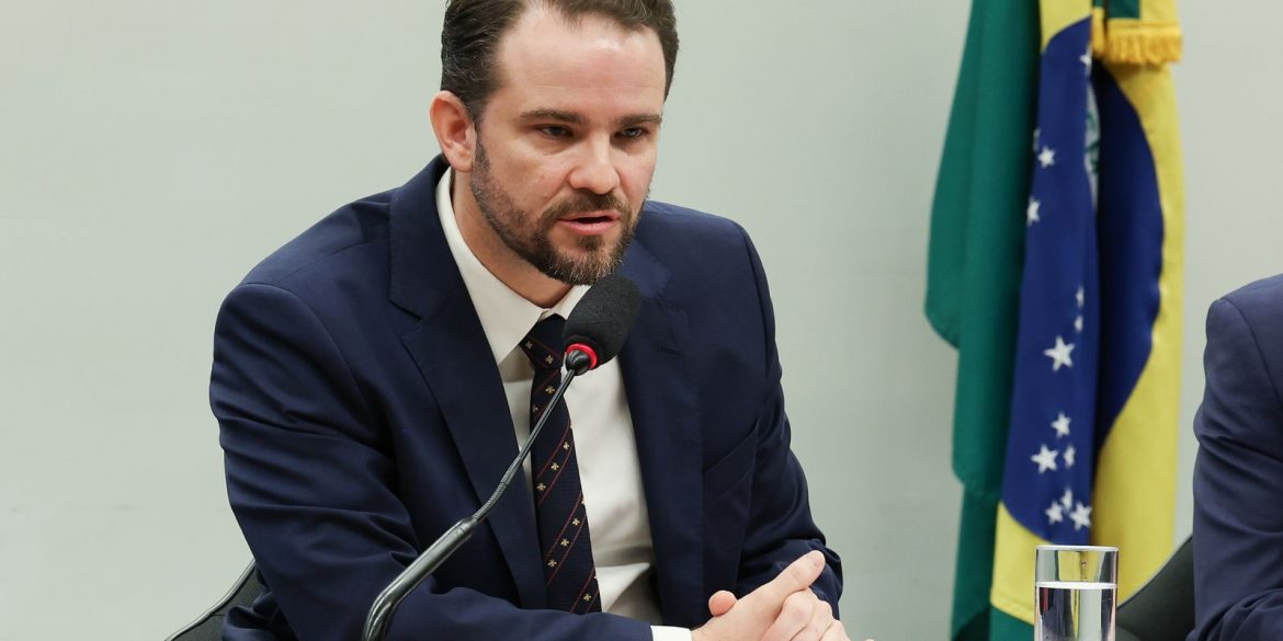 durigan-critica-pec-que-da-autonomia-ao-bc-por-criar-novo-poder”